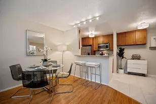 359 Half Moon Ln 113, Daly City, CA 94015 - Photo 13