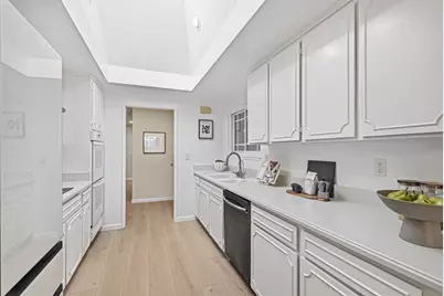 1434 Bryan Ave, San Jose, CA 95118 - Photo 9