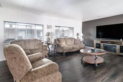 2621 Prescott Rd 242, Modesto, CA 95350 - Photo 5