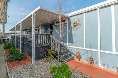2621 Prescott Rd 242, Modesto, CA 95350 - Photo 23