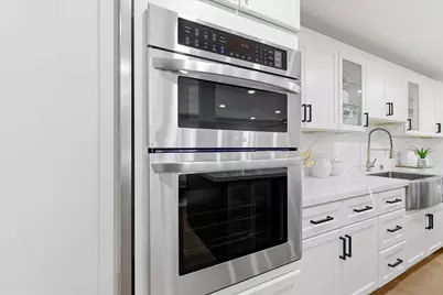 2442 Sharon Oaks Dr, Menlo Park, CA 94025 - Photo 21