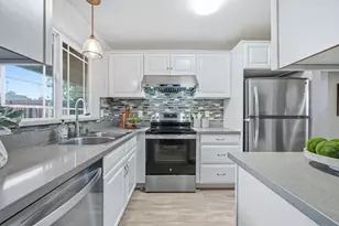 2427 Holland St, San Mateo, CA 94403 - Photo 11