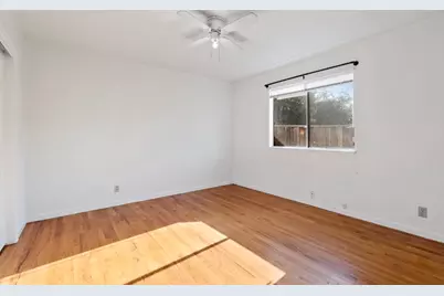 934 Di Guilio Ave, Santa Clara, CA 95050 - Photo 11