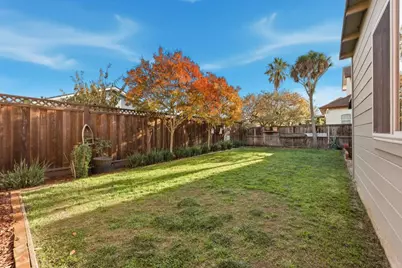 976 2nd Ave, Redwood City, CA 94063 - Photo 33