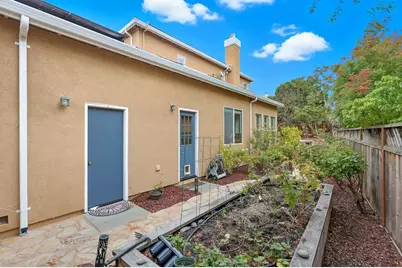 5849 Gleneagles Cir, San Jose, CA 95138 - Photo 13