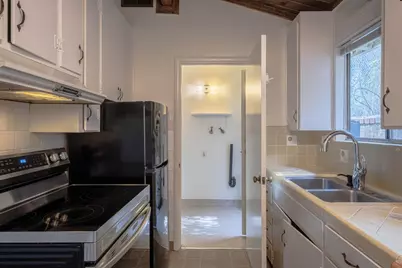 1113 McClellan Ave, Monterey, CA 93940 - Photo 9