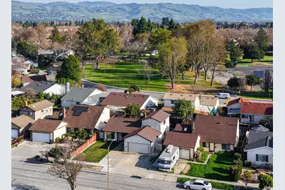 1848 Seville Way, San Jose, CA 95131 - Photo 25