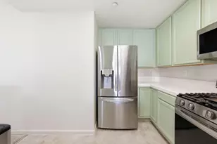 607 Arcadia Ter 204, Sunnyvale, CA 94085 - Photo 5