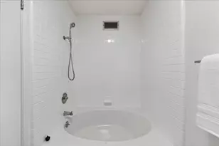 3715 Terstena Pl 204, Santa Clara, CA 95051 - Photo 17