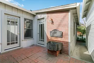 2084 St Francis Way, San Carlos, CA 94070 - Photo 11