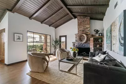 2084 Saint Francis Way, San Carlos, CA 94070 - Photo 5