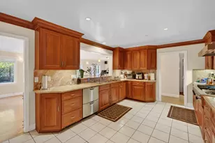 746 Jacaranda Cir, Hillsborough, CA 94010 - Photo 19