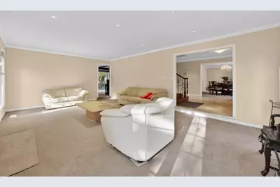 746 Jacaranda Cir, Hillsborough, CA 94010 - Photo 9