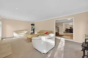 746 Jacaranda Cir, Hillsborough, CA 94010 - Photo 9