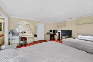 746 Jacaranda Cir, Hillsborough, CA 94010 - Photo 59