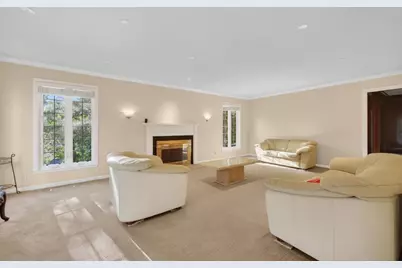 746 Jacaranda Cir, Hillsborough, CA 94010 - Photo 11