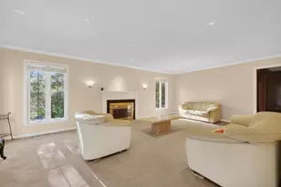 746 Jacaranda Cir, Hillsborough, CA 94010 - Photo 11