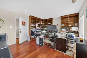 746 Jacaranda Cir, Hillsborough, CA 94010 - Photo 53