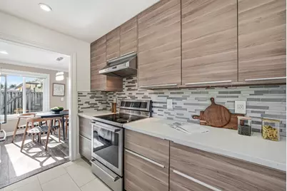 950 Boranda Ave 12, Mountain View, CA 94040 - Photo 11