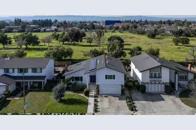 933 Foxridge Way, San Jose, CA 95133 - Photo 1