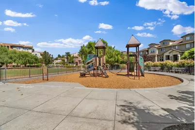 1437 Marcello Dr, San Jose, CA 95131 - Photo 21