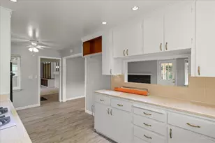 1687 Dalehurst Ave, Los Altos, CA 94024 - Photo 9