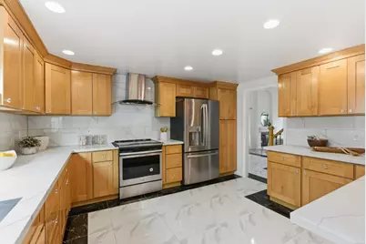 517 Martinique Dr, Redwood City, CA 94065 - Photo 7