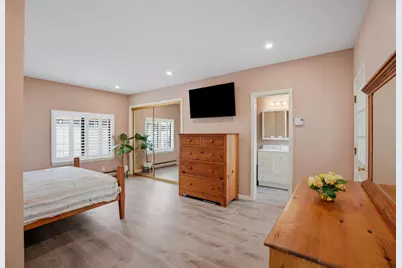 333 Hawthorne St, Salinas, CA 93901 - Photo 9