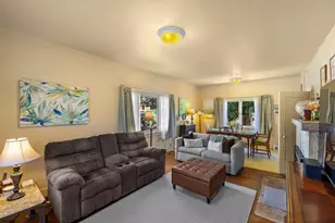 851 Laurel Ave, Pacific Grove, CA 93950 - Photo 7