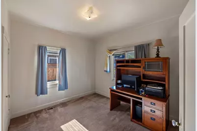 851 Laurel Ave, Pacific Grove, CA 93950 - Photo 15