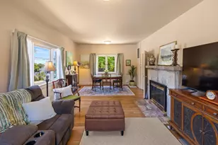 851 Laurel Ave, Pacific Grove, CA 93950 - Photo 5