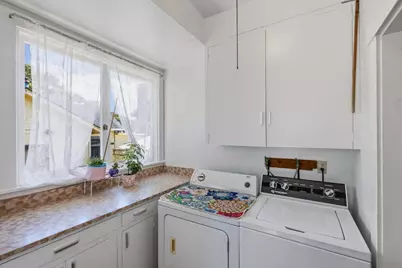 851 Laurel Ave, Pacific Grove, CA 93950 - Photo 29