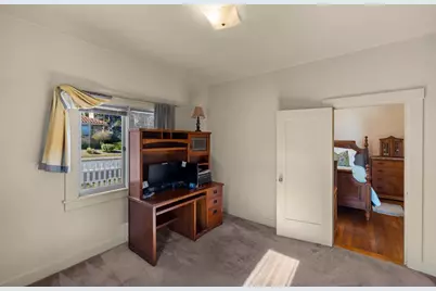 851 Laurel Ave, Pacific Grove, CA 93950 - Photo 17
