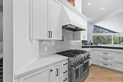 21 Kite Hill Rd, Santa Cruz, CA 95060 - Photo 19