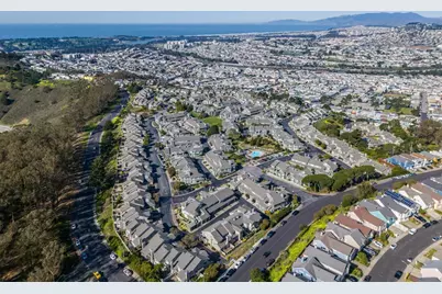 158 Treeview Dr, Daly City, CA 94014 - Photo 55