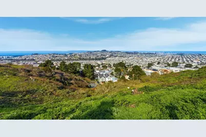 158 Treeview Dr, Daly City, CA 94014 - Photo 59