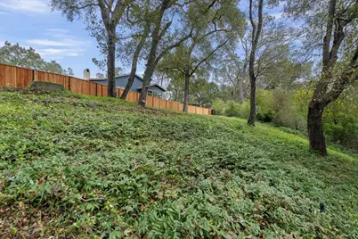 16235 W Ellenwood Ave, Monte Sereno, CA 95030 - Photo 11