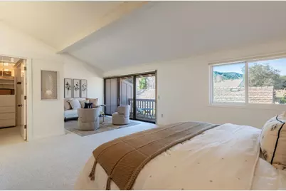 9542 Maple Ct, Carmel, CA 93923 - Photo 9