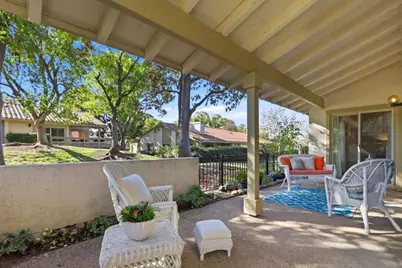8076 Winery Ct, San Jose, CA 95135 - Photo 35