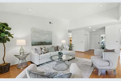 8076 Winery Ct, San Jose, CA 95135 - Photo 9