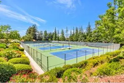 8076 Winery Ct, San Jose, CA 95135 - Photo 49