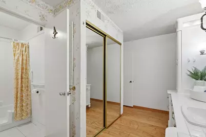 8076 Winery Ct, San Jose, CA 95135 - Photo 23