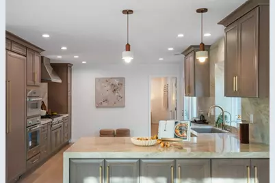 533 Robin Dr, Santa Clara, CA 95050 - Photo 15