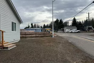 1523 Alameda Ave, Weed, CA 96094 - Photo 21