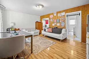 2066 Sterling Ave, Menlo Park, CA 94025 - Photo 13