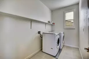 2160 Fuchsia Dr, Hollister, CA 95023 - Photo 29