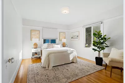 807 Brooklyn Ave, Oakland, CA 94606 - Photo 25