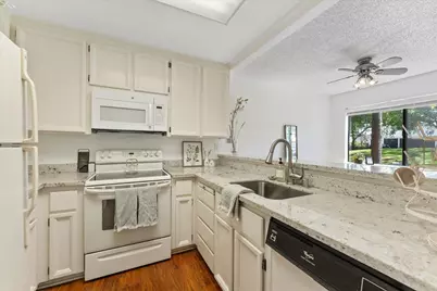 2004 La Terrace Cir, San Jose, CA 95123 - Photo 5