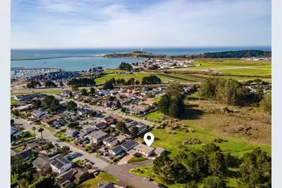 249 Sevilla Ave, El Granada, CA 94018 - Photo 1