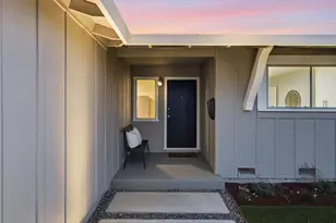 882 San Rafael Ave, Mountain View, CA 94043 - Photo 3